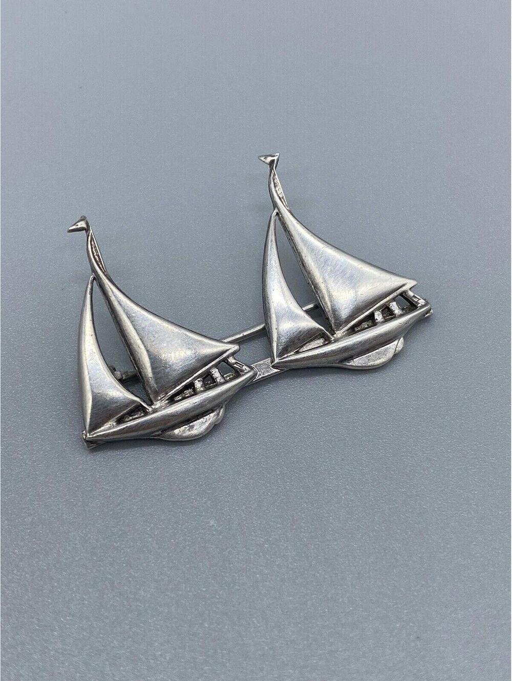Vintage Ballou Sterling Silver Two Sailboats Brooch Pin